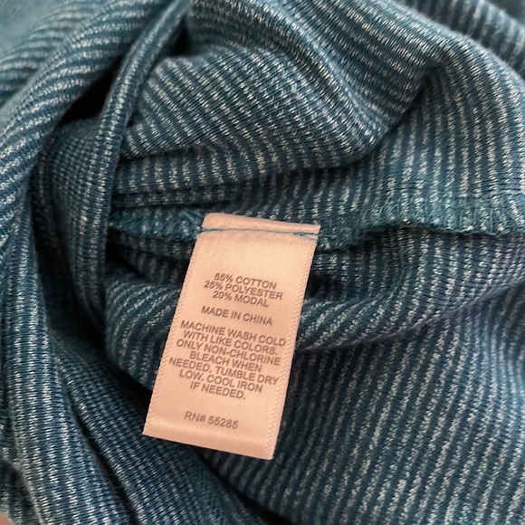 NWT Express Henley Mens Shirt 3/4 buttons, very soft ,Blue/Teal,Long Sleeves SzM - Picture 7 of 8